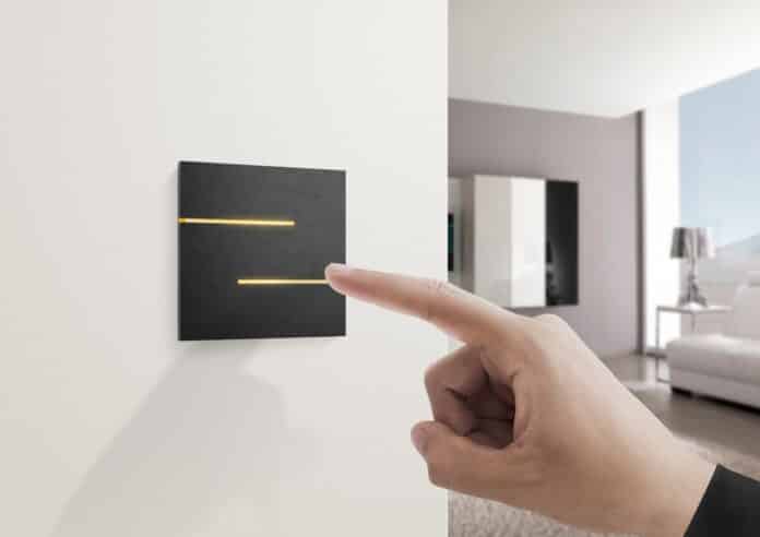 CJC Systems – intelligent touch switch “Lucia”