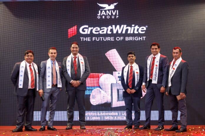 Greatwhite (2)